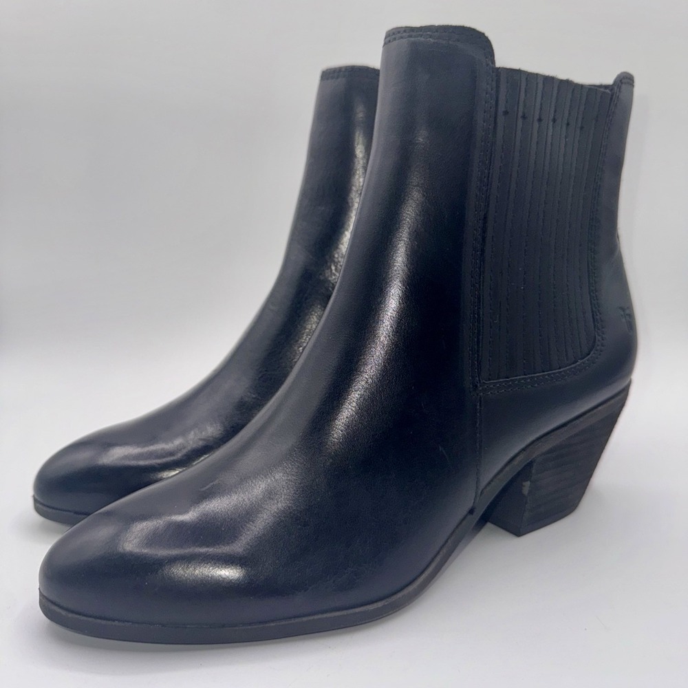 Frye Sandra Boots Women's Size 8.5 Blackโ Leather Bootie